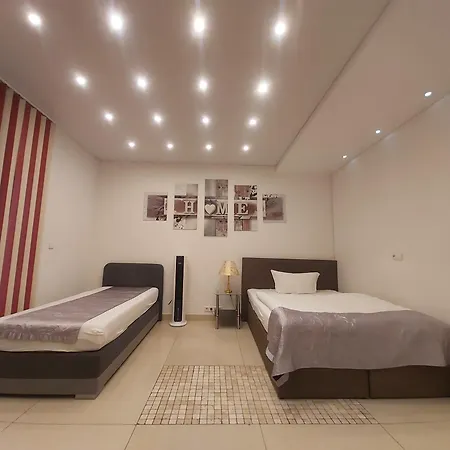 Gemuetliches J&l Nahe Des Hauptbahnhofes דירה באדן-באדן