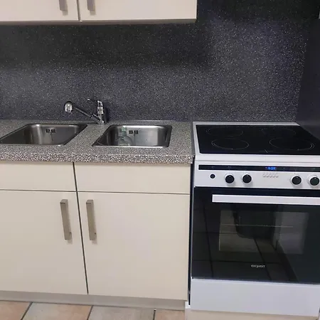 Gemuetliches J&l Nahe Des Hauptbahnhofes Baden-Baden